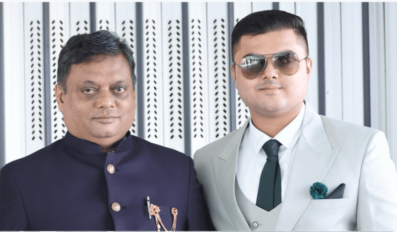 About Waterseal https://waterseal.in About Waterseal Mr. Simon Benjamin (Founder ) and Mr. Swapnil Benjamin (CEO )